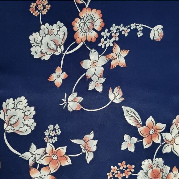 Como Vintage Women's Navy Floral Long Button-Down Polyester Blouse - Picture 10 of 14